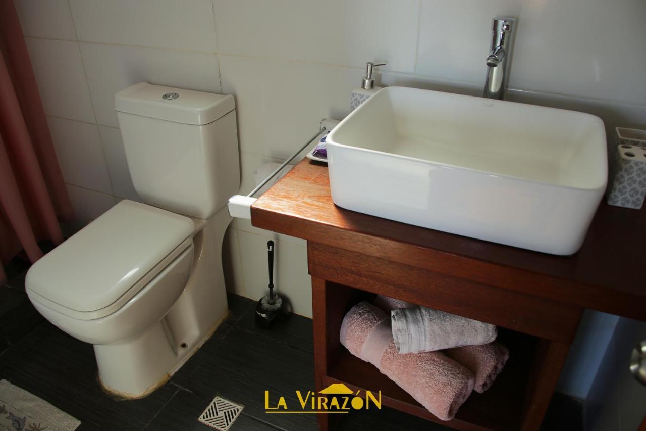 Hostal La Virazon Пунта Дел Диабло Екстериор снимка